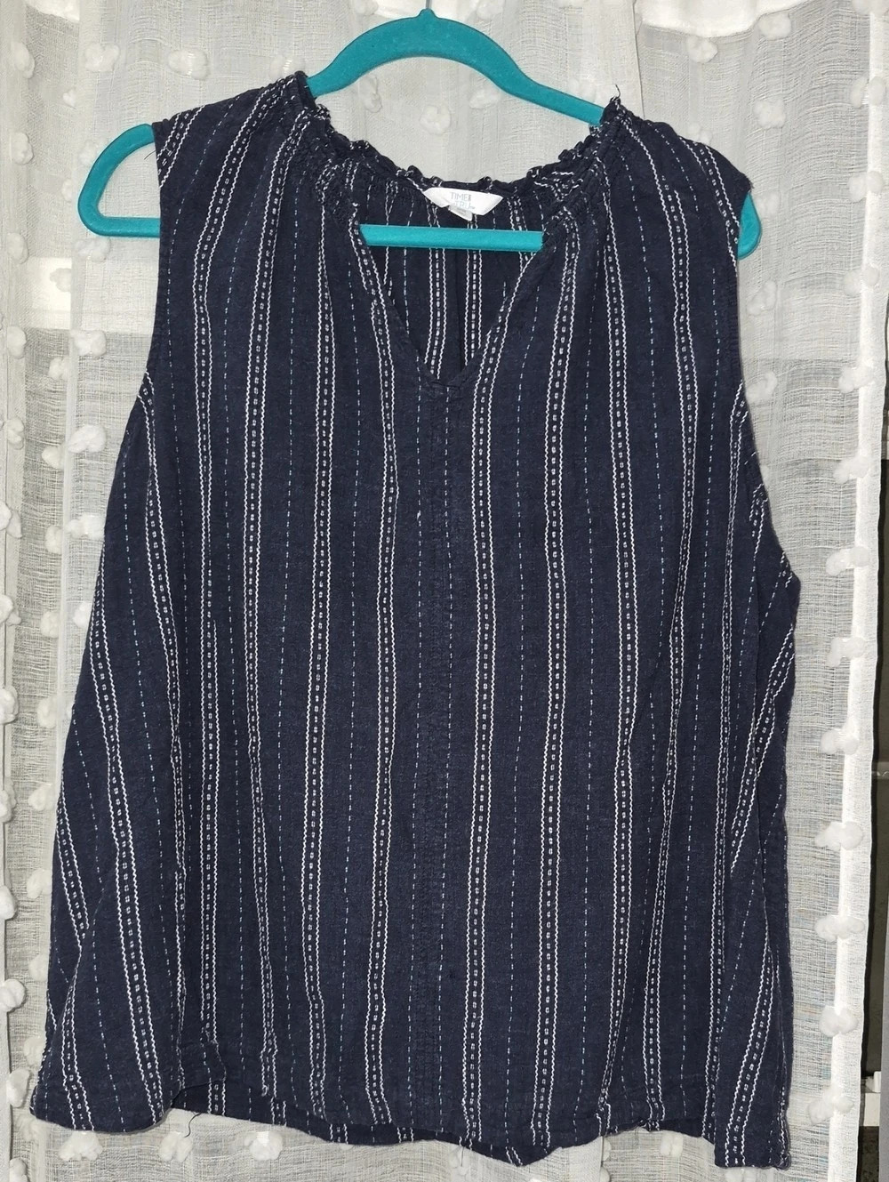 Time And Tru Women's Striped Sleeveless Tunic in Blue & White